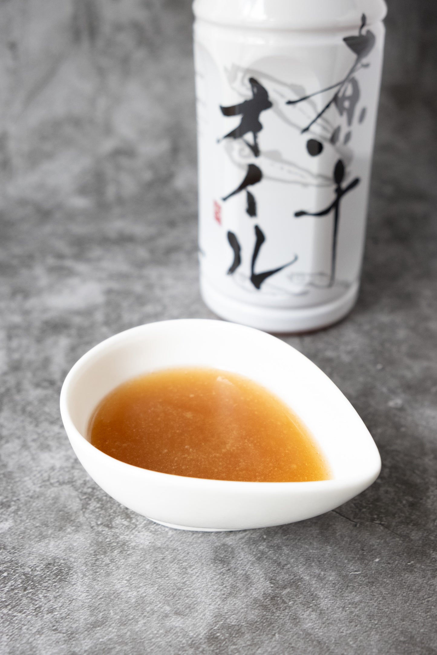 New  item ! 【NIBOSHI FLAVORED OIL】　440g 